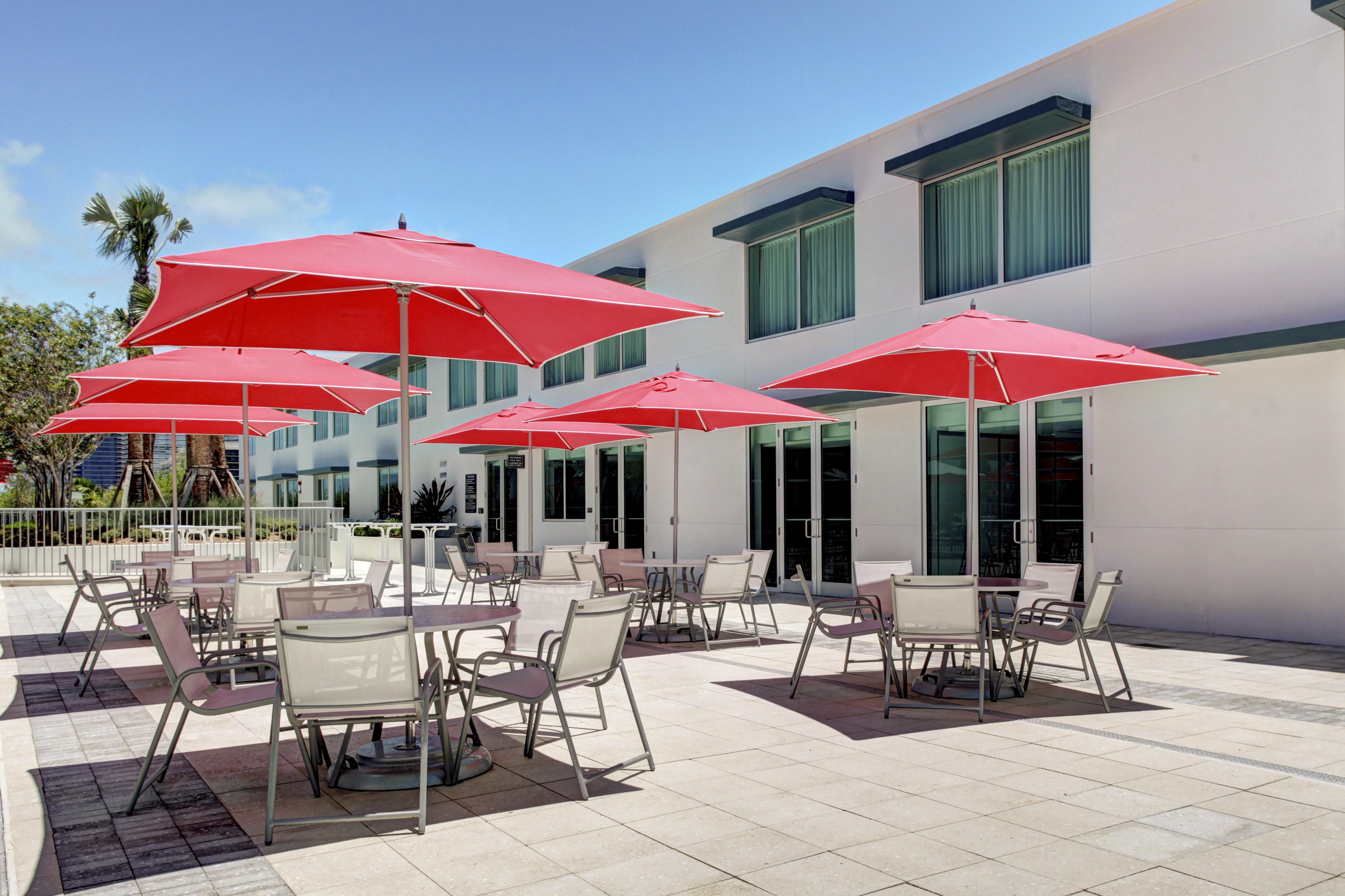 Hotel By Marriott Miami Surfside