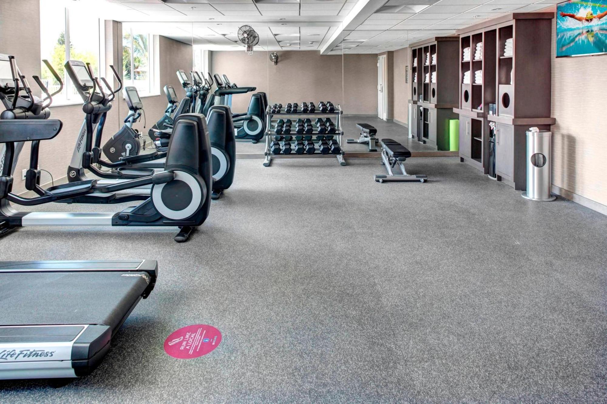 By Marriott Miami Beach 3* Surfside