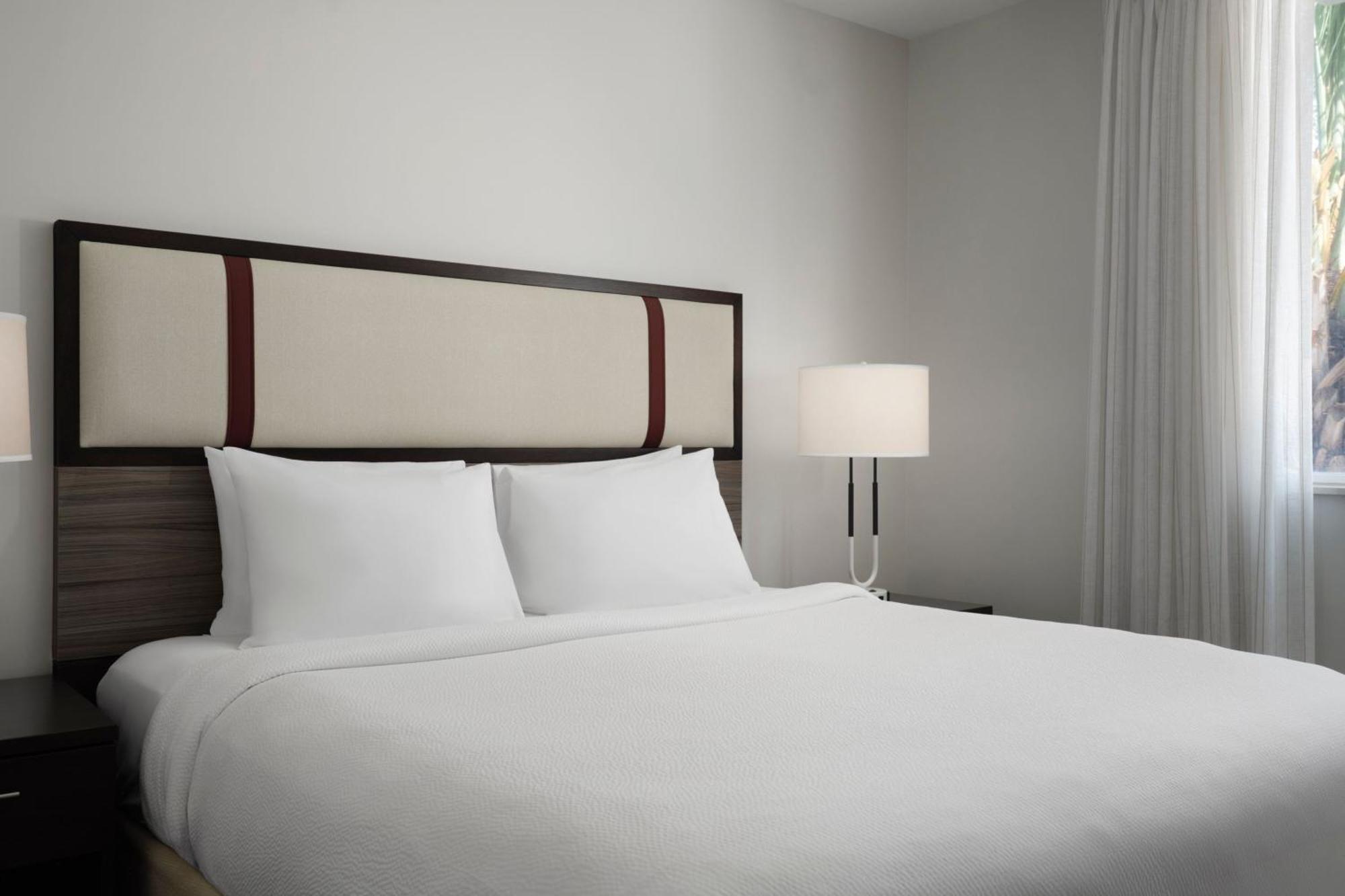 By Marriott Miami Beach Hotel Surfside